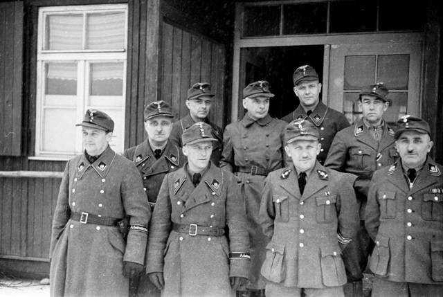 Członkowie Narodowosocjalistycznego Korpusu Motorowego (Nationalsozialistisches Kraftfahrkorps) w obozie Nussdorf